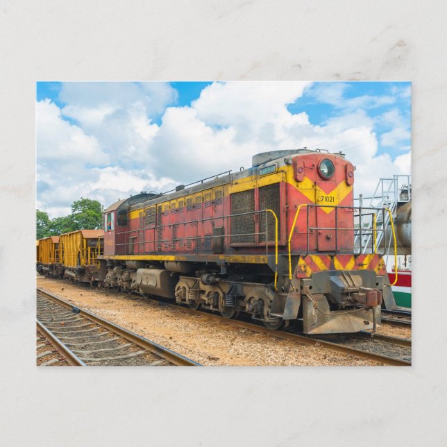 Cuba Diesel locomotive, Russian built Postcard (Front)