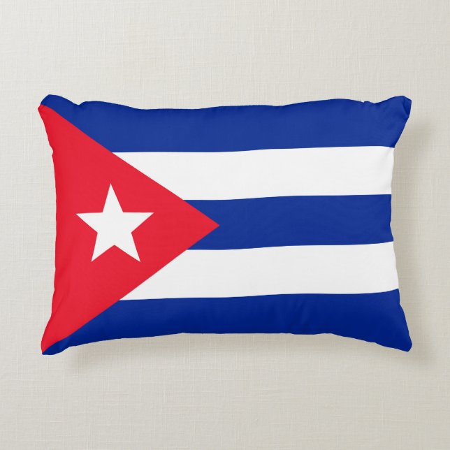 Cuba flag accent pillow (Front)
