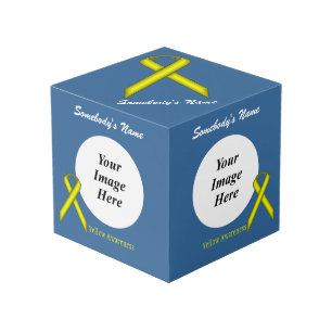 Cube Photo Modèle standard jaune par Kenneth Yoncich