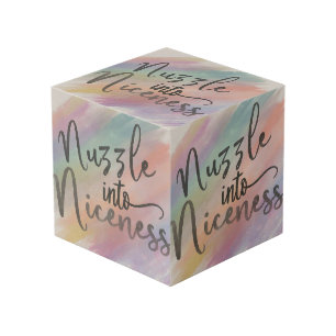 Cube Photo Nuzzle dans la beauté