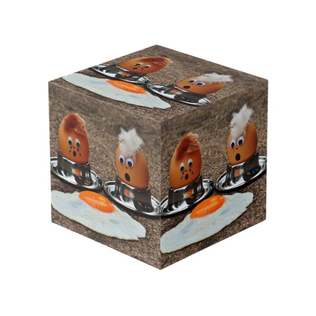 Cube Photo OEufs amusants (Angle devant)