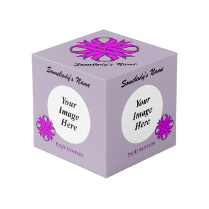 Cube Photo Ribbon Clover violet Modèle par Kenneth Yoncich