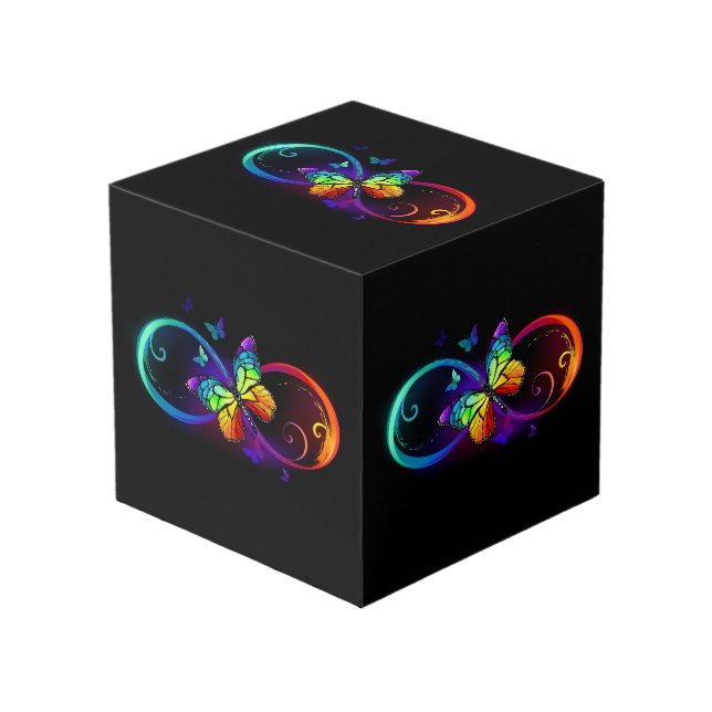 Cube Photo Vibrant infinity with rainbow butterfly on black (Angle devant)