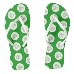 Cucumber slices pattern flip flops
