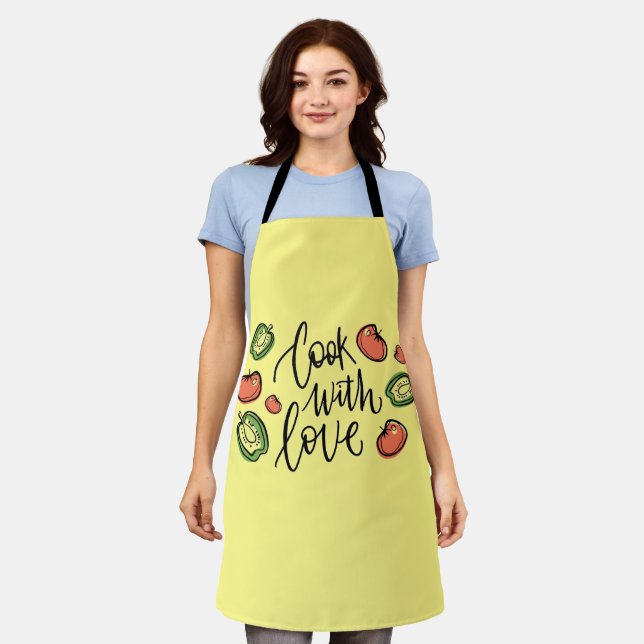 Cuire avec tablier de design d'amour (Porté)