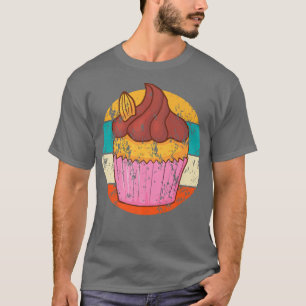 Cupcake Baking Baker Bakery Cake Vintage Retro   1 T-Shirt