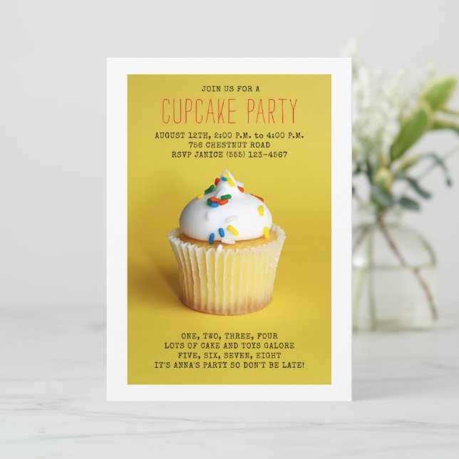 Cupcake Birthday Invitation (Standing Front)