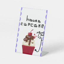 cupcake pedestal!!!!!!1!!!1