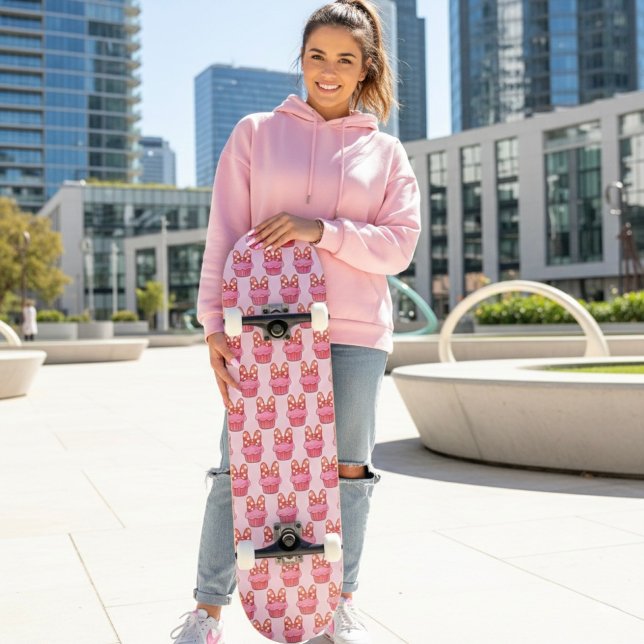 Cupcake Skateboard (Creator Uploaded)