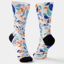 Curved Drops Design: Where Artistic Patterns Meet