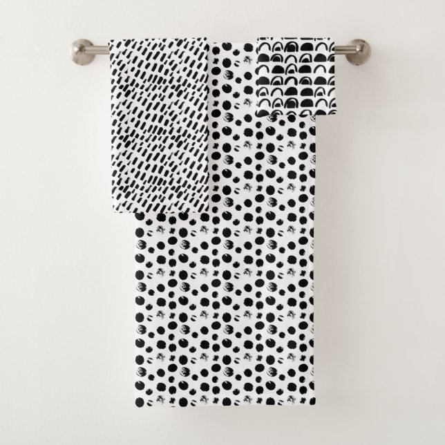 Custom Abstract Pattern Black and White Bath Towel Set (Insitu)