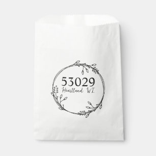 Custom City & State Wreath Farmhouse Tea Towel, Cu Favour Bag