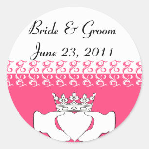 Custom Claddagh in Pink Classic Round Sticker