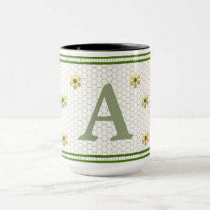 Custom Initial Letter   Chic Gold Daisy Honeycomb  Mug