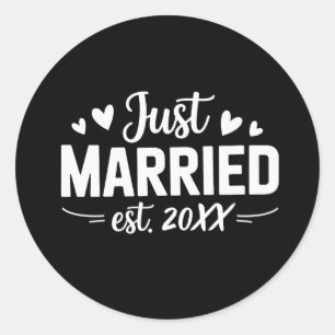 Custom Just Married Est Wedding Party Wife Husband Classic Round Sticker