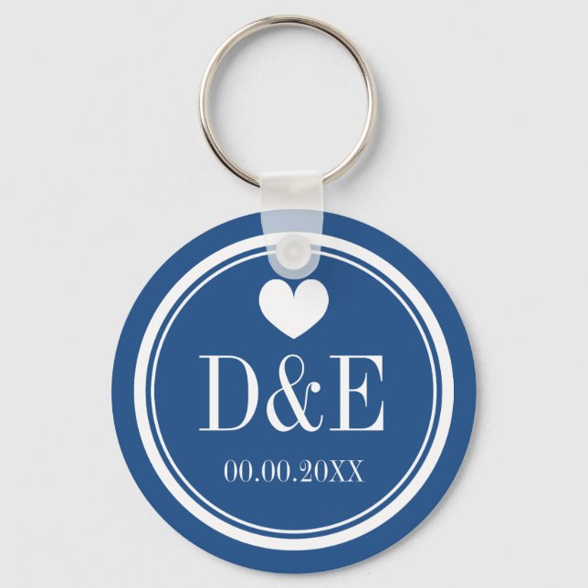 Custom love monogram wedding party favour keychain (Front)