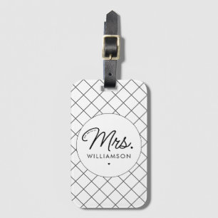 Custom Mrs. Est. Modern Elegant Script Newlywed Luggage Tag