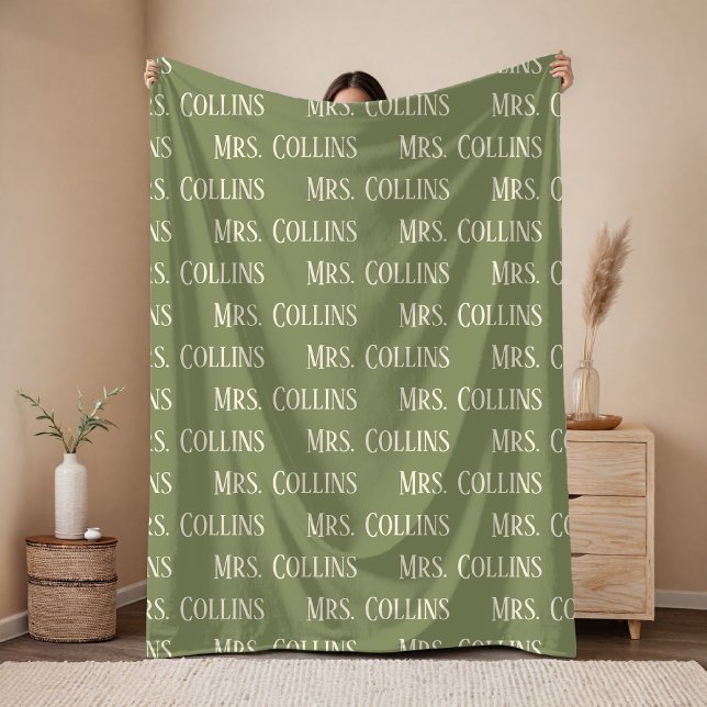 Custom Mrs & Mr Blanket for Bride Wedding Gift (Personalized Mr & Mrs Anniversary Blanket Gift for Couples, Bride and Groom)