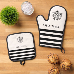 Custom Name King of the Grill White Oven Mitt & Pot Holder Set