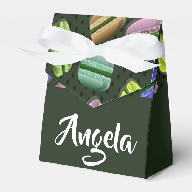 Custom name macaron pattern favor box (Front Side)