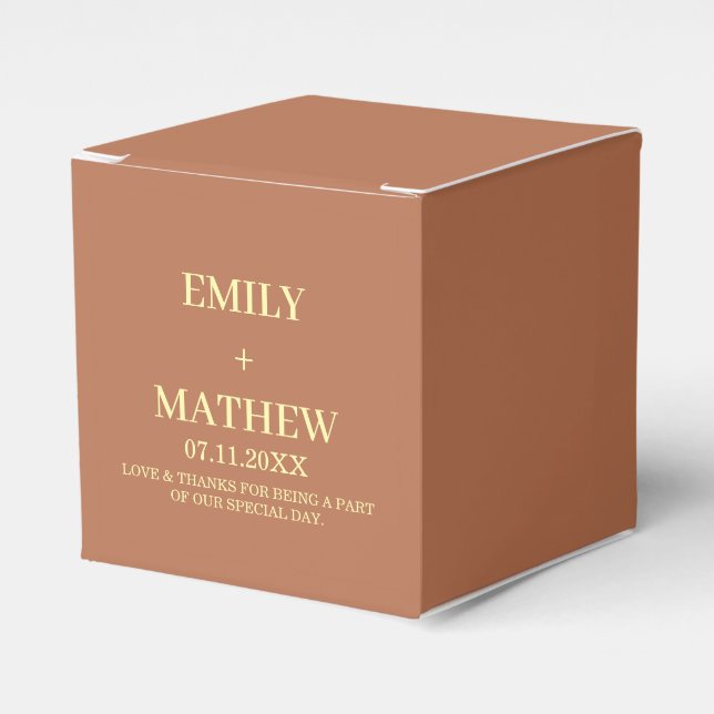 CUSTOM NAME MINIMAL MONOGRAM TYPOGRAPHY WEDDING  FAVOR BOX (Front Side)