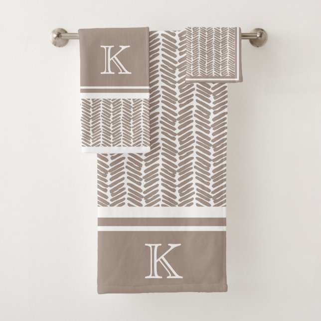 Custom Neutral Earthy Taupe Zigzag Art Stripes  Bath Towel Set (Insitu)