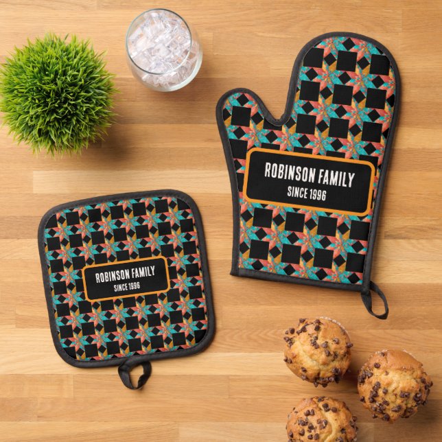 Custom personalized kitchen accessories cook gift oven mitt & pot holder set (Top Down)