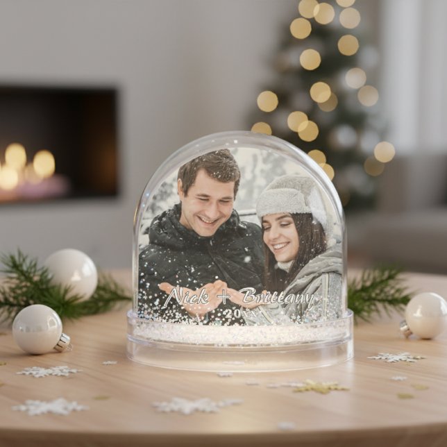 Custom Photo Couple Personalized Christmas Snowglobe (Custom Photo Couple Personalized Christmas Snow Globe)