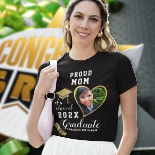 Custom Photo Proud Mom Class of 2026 Graduate T-Shirt
