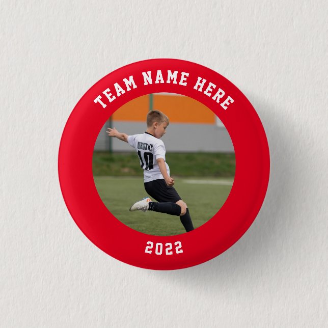 Custom Photo Sports pin / button with team name (Front)