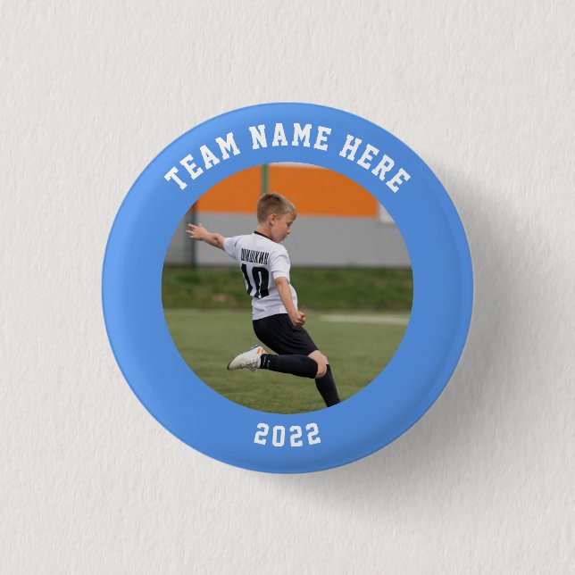 Custom Photo Sports pin / button with team name (Front)