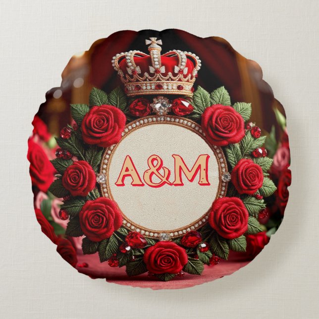 👑 Custom Rose Crown Monogram Name Gift for Her 🌹 Round Pillow (Front)