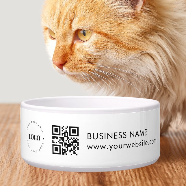 Custom Round Circle Business Logo QR Code Branded (Creator Uploaded)