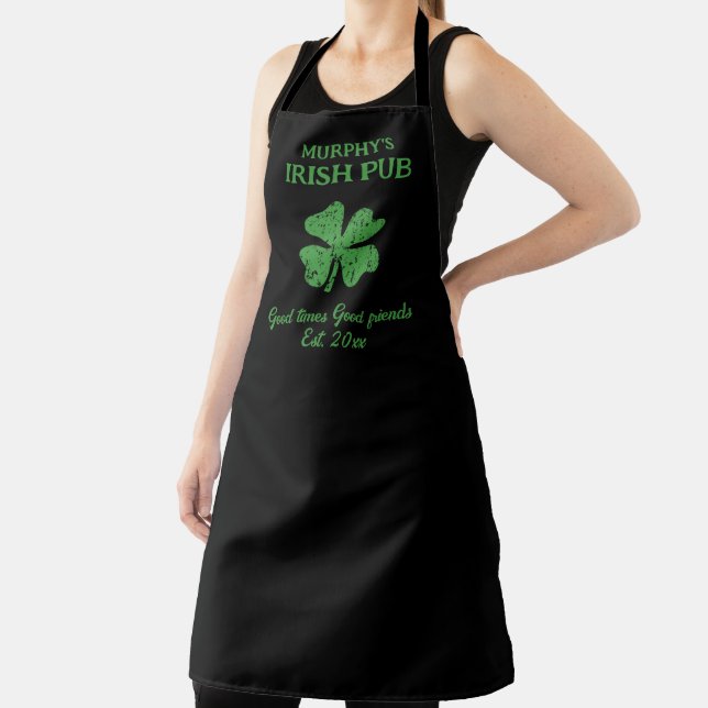 Custom St Patrick's Day apron with lucky clover (Insitu)