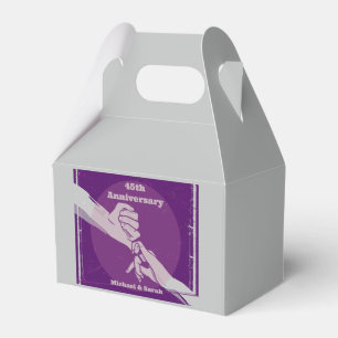 Customiz anniversary romantic couple holding hands favor box