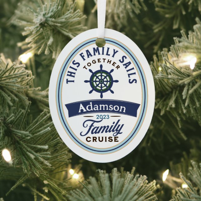 Customizable Family Cruise Ornament (Insitu)