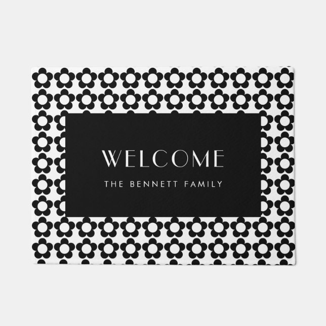 Customizable hippie flowers pattern doormat (Front)