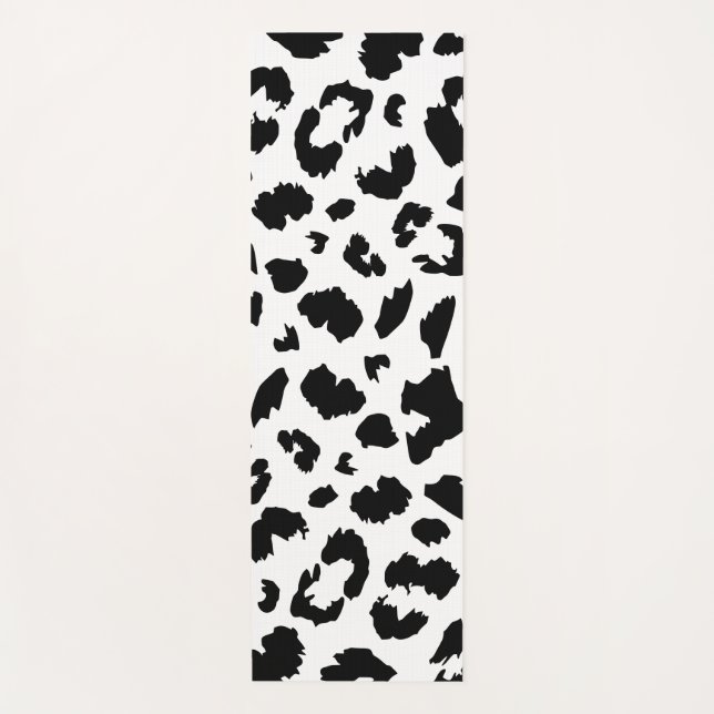 Customizable leopard print yoga mat (Front)