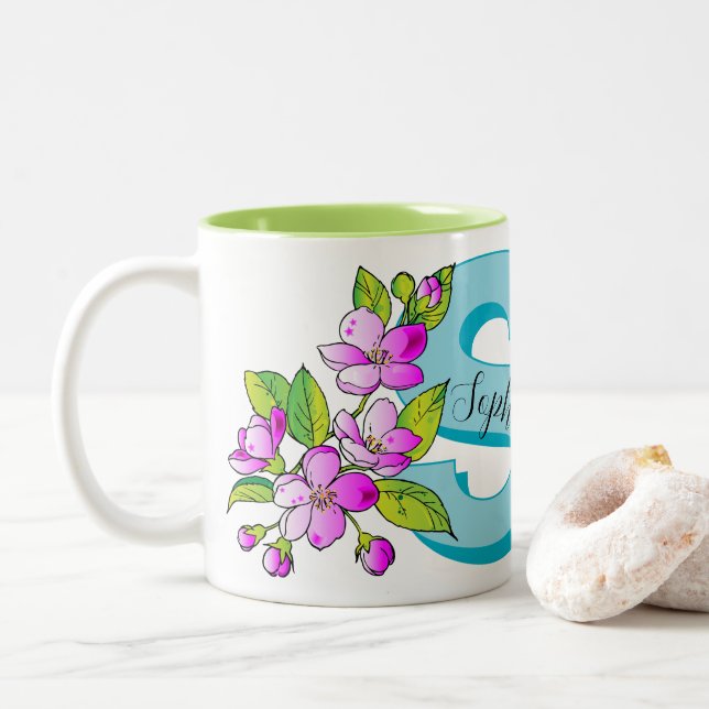 Customizable monogram + name mug (style: sophia) (With Donut)