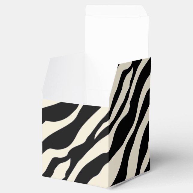 Customizable Zebra Print Favour Box (Opened)