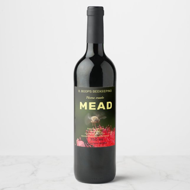 CUSTOMIZE IT. BUZZING BEE DESIGN MEAD Honey Wine Label (Front)