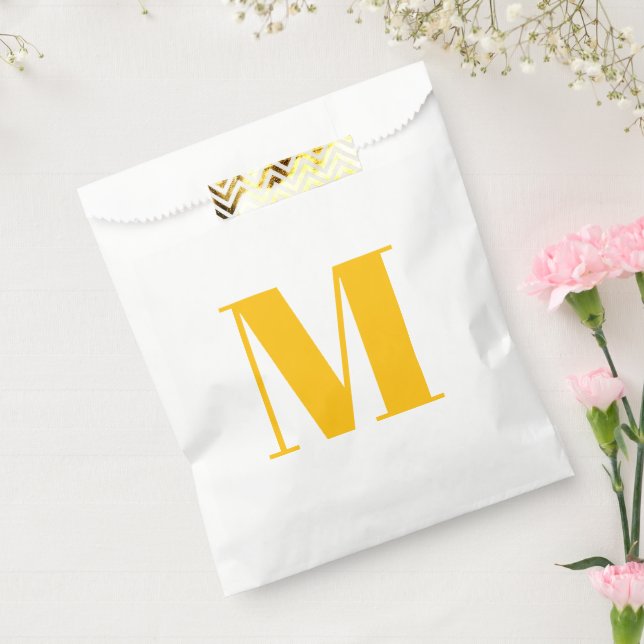 Customize monogram initial amber white gift favour bag (Sealed)