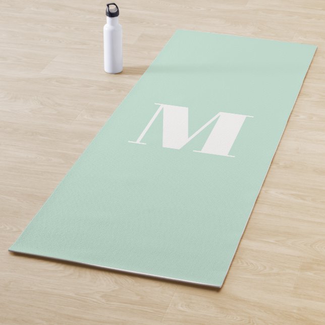 Customize monogram initial seafoam mint green whit yoga mat (In Situ)