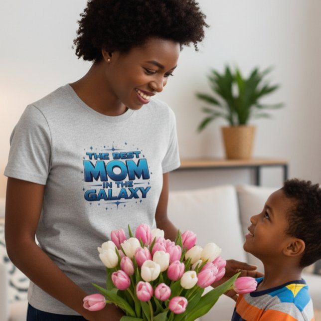 Customized Best Mom T-shirt (Creator Uploaded)