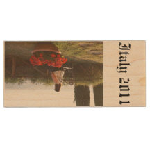 Customized Wooden Flash Drive