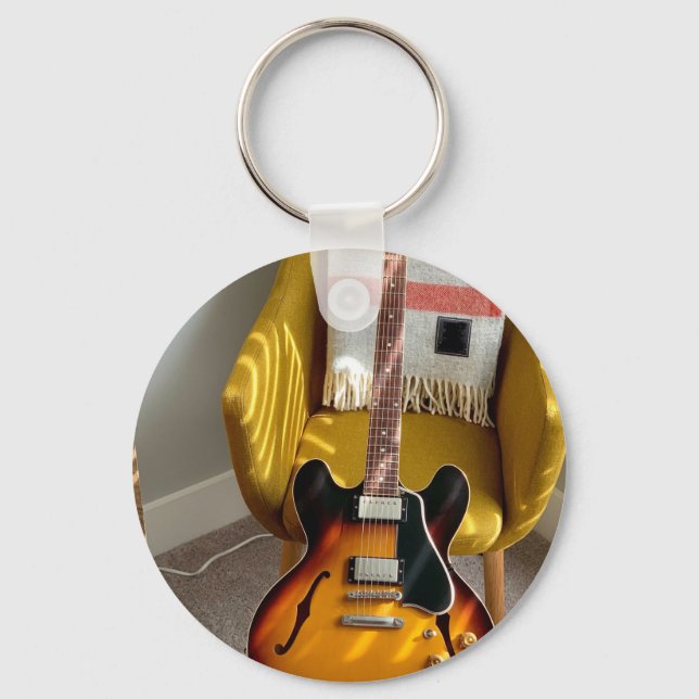 Cute Acoustic Guitar Keychain (Front)