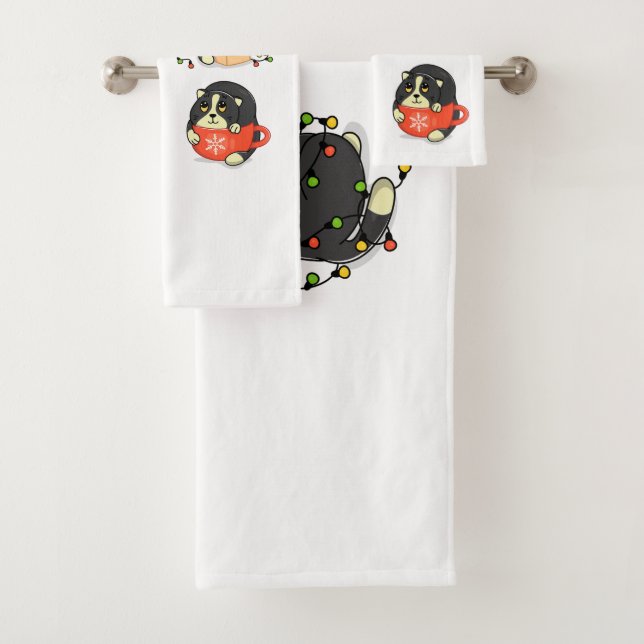 Cute and Funny Christmas Cats Bath Towel Set (Insitu)