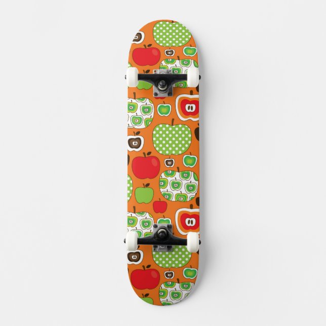 Cute apple illustration pattern skateboard (Front)