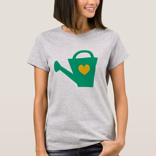 Cute arrosoir avec t-shirt de coeur pour jardinier (Devant)