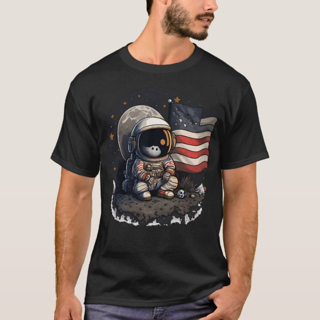 Cute Astronaut T-Shirt (Front)